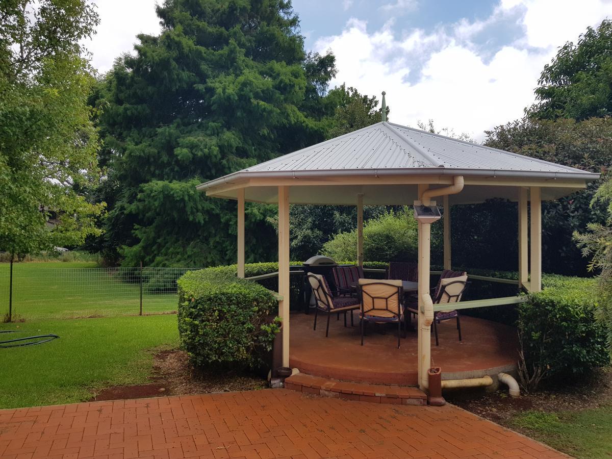 Camelot Boutique Accommodation Mount Tamborine Εξωτερικό φωτογραφία
